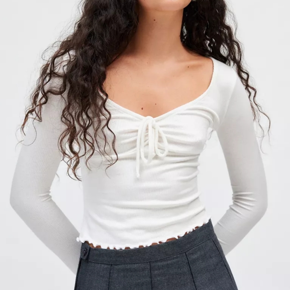 NEW Kimchi Blue White Top S